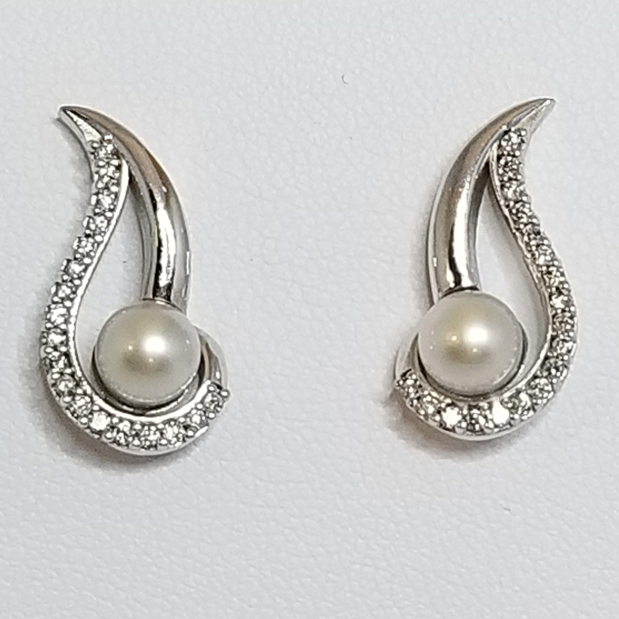 Ready to ship Pearl and diamond swirl earrings in 14k white gold